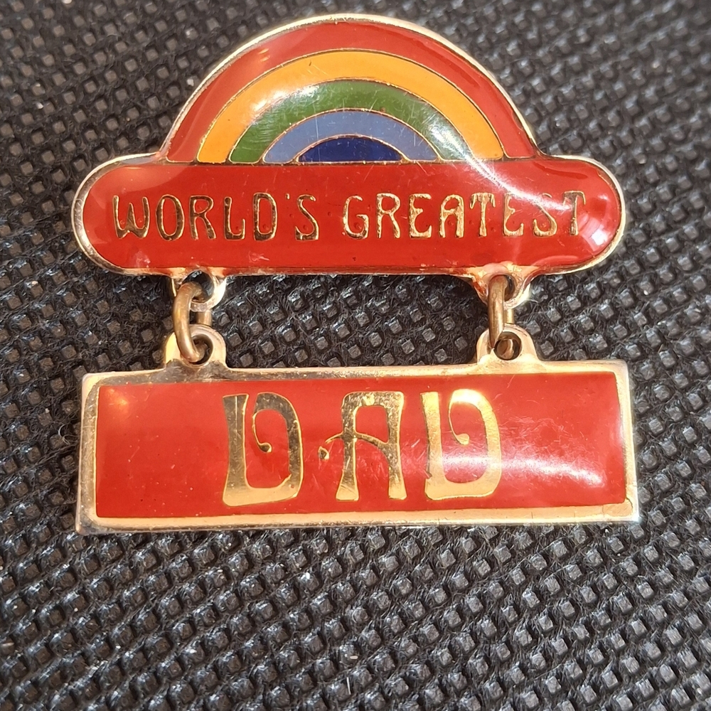 RARE Vintage 1979 World's Greatest Dad Rainbow Pin - Great Father's Day Gift